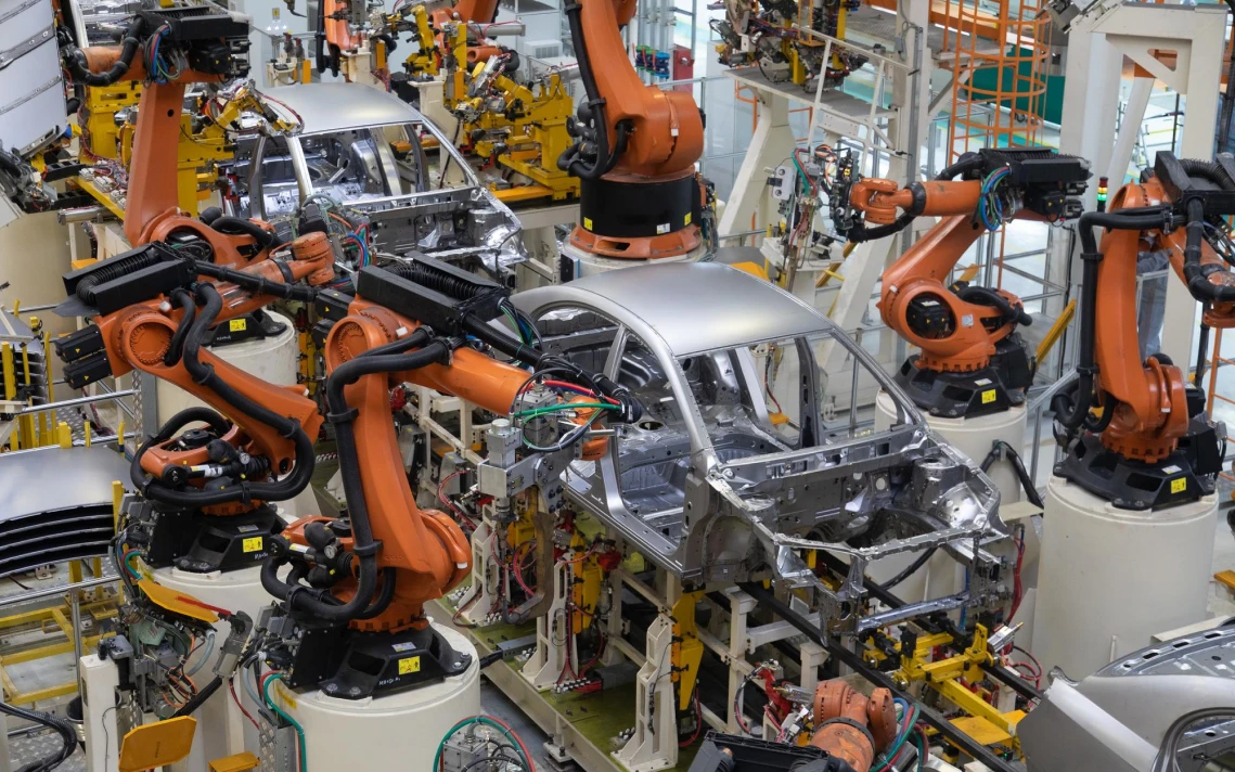 Automação e inteligência artificial na indústria automotiva